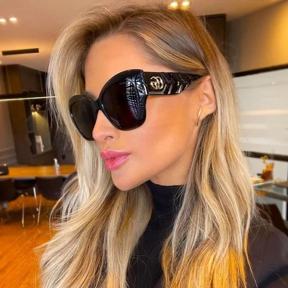 Gucci | Accessories | Nwt Gucci Gg808s 00 Quilted Sunglasses  display picture 2